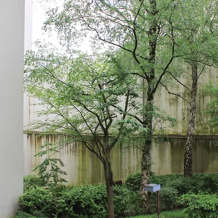 Spacious With Private Garden Lägenhet Paris